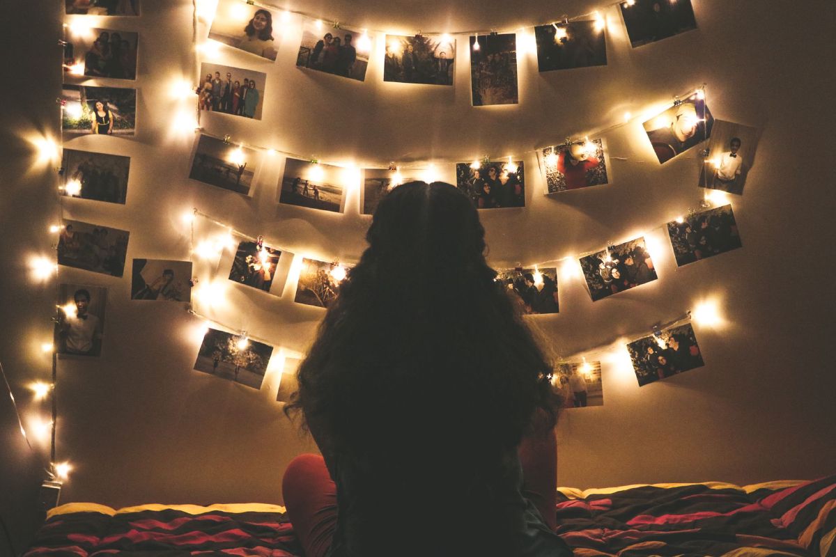 How to Hang Fairy Lights (Without Damaging Your Walls)