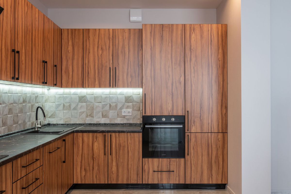 Under Cabinet Lighting: The Ultimate Guide